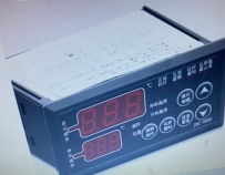 温度控制器