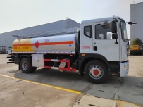汽车油罐车