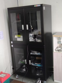 电子防潮柜