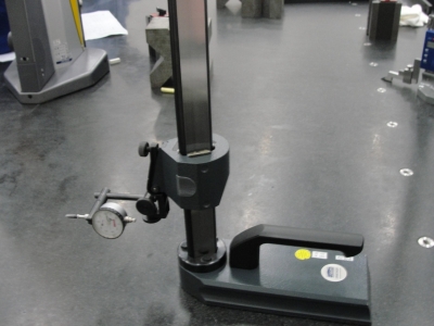 测量垂直度的。