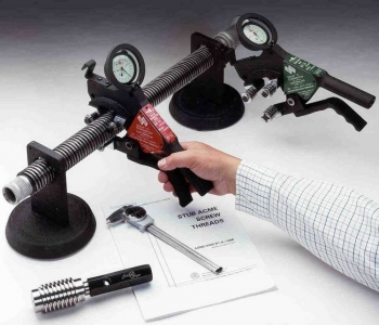 BH-CH Shooter and Jack Screw.jpg