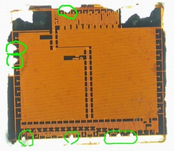 绿色为电阻调整